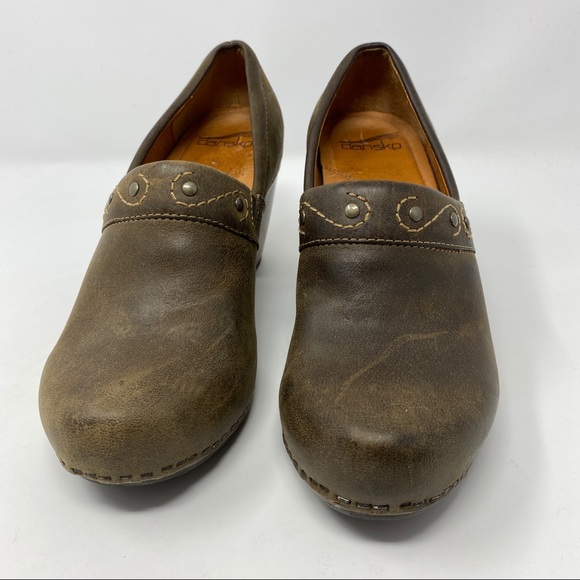 Brown Genuine Leather Riki Full Grain Clogs - Picture 5 of 10